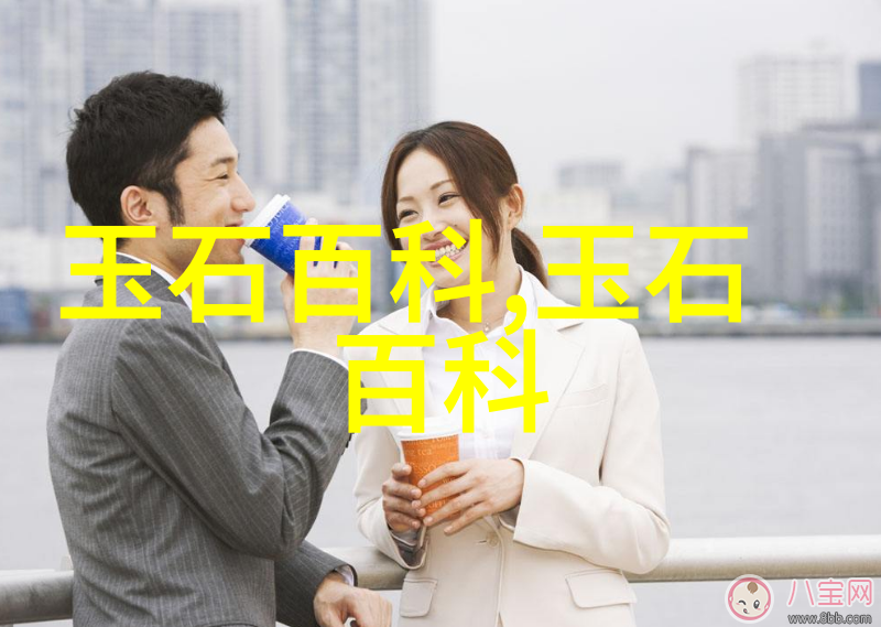 内蒙捡玛瑙石头的地方内蒙草原玛瑙山捡石头